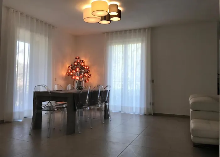 La Casa Dei Limoni Lenno